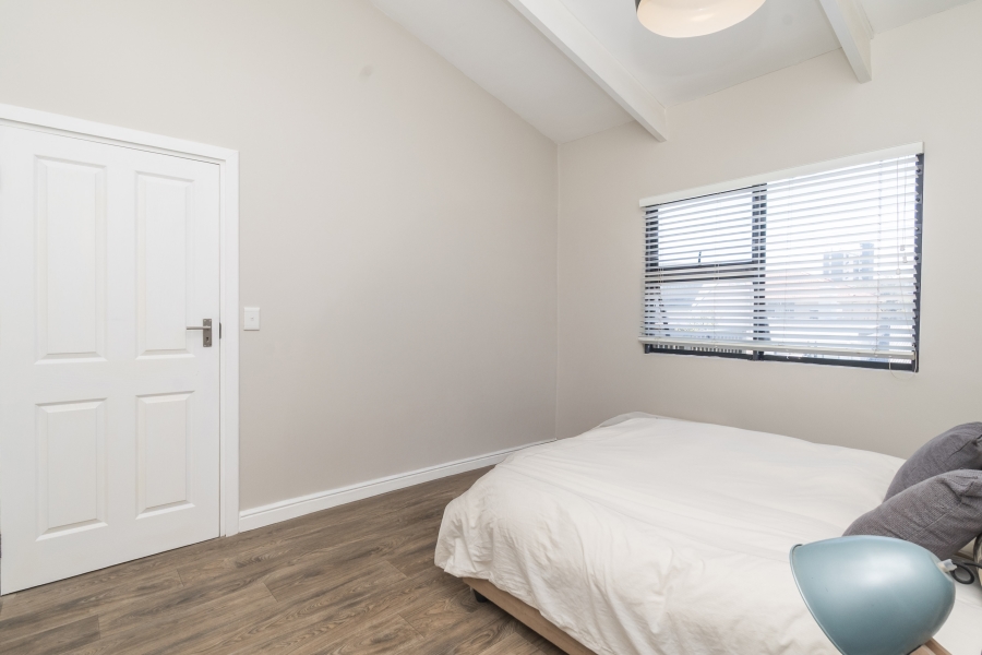 To Let 3 Bedroom Property for Rent in Sea Point Western Cape